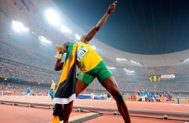 官方网站-欧联杯最新形势：波尔图高居榜首，曼城强势追赶，冠军归属成迷