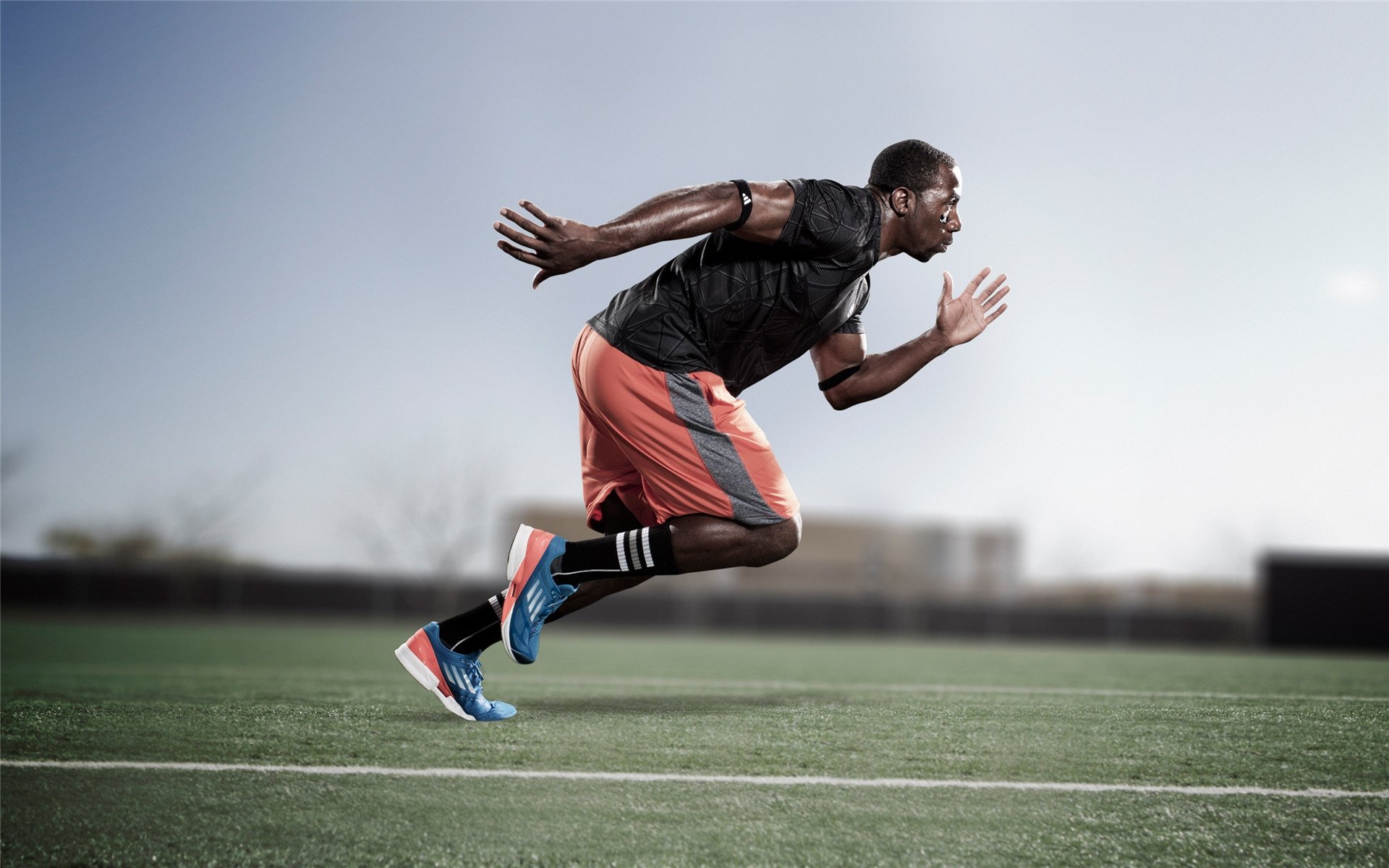 周末NBA季后赛焦点战！菲尼克斯太阳迎战迈阿密热火，小胜或上演